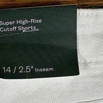 Wild Fable Womens White Super High Rise Cutoff Jean Shorts Size 14 Inseam 2.5" Photo 4