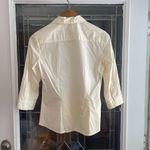 Gap Stretch Womens Shirt Sz Small Pail Yellow Classic Fitted Concealed Buttons Photo 2