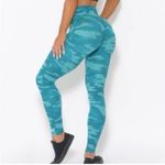 Bombshell sportswear Bombshell Fit Camo Leggings size XS Photo 1