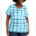 Karen Scott Henley In Urban Oasis Photo 3