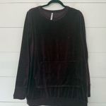 Fabletics Women’s XL Maroon Velvet Pullover Sweatshirt Photo 0