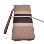 Michael Kors JET SET TRAVEL CONTINENTAL WALLET IN BALLET MULTI Photo 10