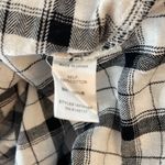 HYFVE Dress Plaid Flannel Shift Pockets V-Neck Black & White Zipper Size Large Photo 12