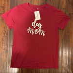 NWT Red 'Dog Mom' T Photo 0