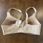 Lululemon Hold True Bra in Soft Sand or Nude Size 32C Photo 4