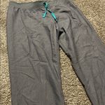FIGS  Women's Graphite Gray Livingston Basic Scrub Pants Large Photo 3