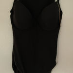 SKIMS NWT  back smoothing brief bodysuit  Photo 0
