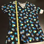 Cherokee  scrub top Photo 4