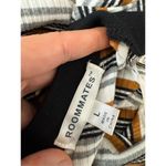 Roommates  stripped blouse size large Photo 4