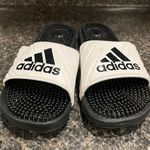 Adidas Slides Photo 0