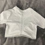 Gray athletic top Photo 2