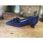 Stuart Weitzman Navy Suede Pumps Retro Inspired Square Toe Bow Low Heel Size 6 Photo 2