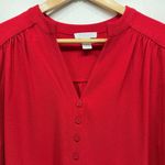 London Times Red Crepe Shift Dress Pleated Back & Shoulders V Neck Half Sleeve Photo 2