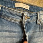 KanCan USA KanCan Mid Rise Skinny Ankle Reverse Hem Light Wash Jeans 15/31 Photo 4