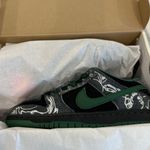 Nike SB Dunk Low Sneakers Photo 6