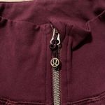 Lululemon Women’s Full Zip Jacket Size 6 Maroon Purple Lightweight Photo 2