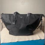 Botkier  Black Tote Bag w Zipper Pockets Photo 6