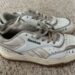 Reebok  Shoes Photo 2