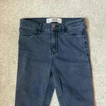 Hollister  high rise jean leggings in size 1R Photo 1