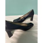 Liz Claiborne womens 6 navy blue leather pumps dress shoes heels S Photo 4