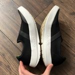 OOFOS Womens OOmg Low Shoe Black Mesh Recovery Slip On Sport Flat Loafer Size 10 Photo 1