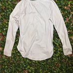 Under Armour  women’s Long Sleeve Gray Shirt Photo 1