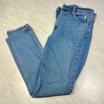 Abercrombie & Fitch Sz 28 Sz 6 Abercrombie The Skinny High Rise Distressed on bottom Photo 0