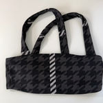 OFFLINE by Aerie Houndstooth Sports Bra Medium Support XS Athleisure Streetwear Black Photo 0