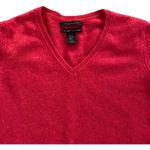 Tahari 100% cashmere sweater Photo 3