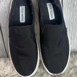 Women’s Shoes – Size 8½ Gently used and in great condition. Black Photo 1