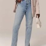 Abercrombie & Fitch Abercrombie The 90's Straight Leg Ultra High Rise Slit Hem Jeans Blue 32 / 14 L Photo 0
