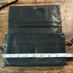 Perlina black leather crossbody bag great for travel everyday use quality made Photo 9