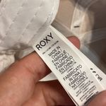 Roxy  White and Tan Cap brand new with tag Photo 5