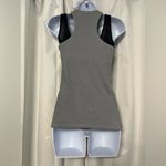 Heroine Sports Women’s Performance Top Size Small EUC Gray Photo 1