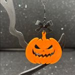 Pumpkin Earrings with Bow – Cute Fall & Halloween Jewelry Orange Photo 1