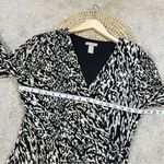 H&M Women’s Pleated Wrapover Midi Dress Longsleeve V-Neck Print in Light Beige L Photo 13