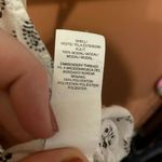 Lucky Brand GUC  WHITE AND BLACK WOMENS TANK TOP SIZE MEDIUM Photo 4