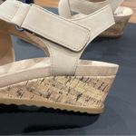 Life Stride  Womens Sincere Wedge Sandals Bone/Tan 11 W Photo 9