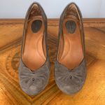 Clarks Artisan Society Ball Suede Pumps Taupe Women’s Size 8W (wide) Photo 5