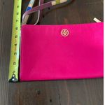 Tory Burch Bright Pink Shoulder bag Photo 1