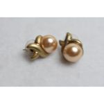 Source Unknown Vintage Rose Gold Faux Pearl Gold Tone Post Gently Used Earrings Photo 1