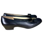 Salvatore Ferragamo Black Leather Round Toe Bow Gold Chunky Heel Pumps 7.5 Photo 3