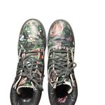 Timberland 6" Heritage Lace Up Boots Black Floral Edgy Feminine Womens Size 6 Photo 6