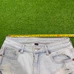 American Eagle  Women’s Mom Shorts Size‎ 10 Distressed High Rise Light Wash Photo 2