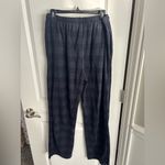 SKIMS  Unisex Flannel Sleep Pajama Set Photo 6