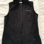 Columbia Black  Vest Photo 0