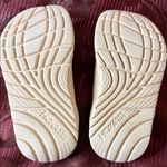 Hoka One One Cream Slide Sandals Size 6 Photo 3
