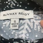 Runway Ready Snow Flake Soft Mock Turtleneck Sz S NWOT Black Photo 2