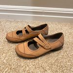 Naturalizer  N5 Comfort Sz 7W Brown leather Women’s Mary Jane Shoes Velcro Strap Photo 2