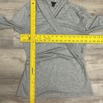 Ann Taylor Shimery Silver & Gray Long Sleeve Ruched Sides Wrap Knit Top Size M Photo 11
